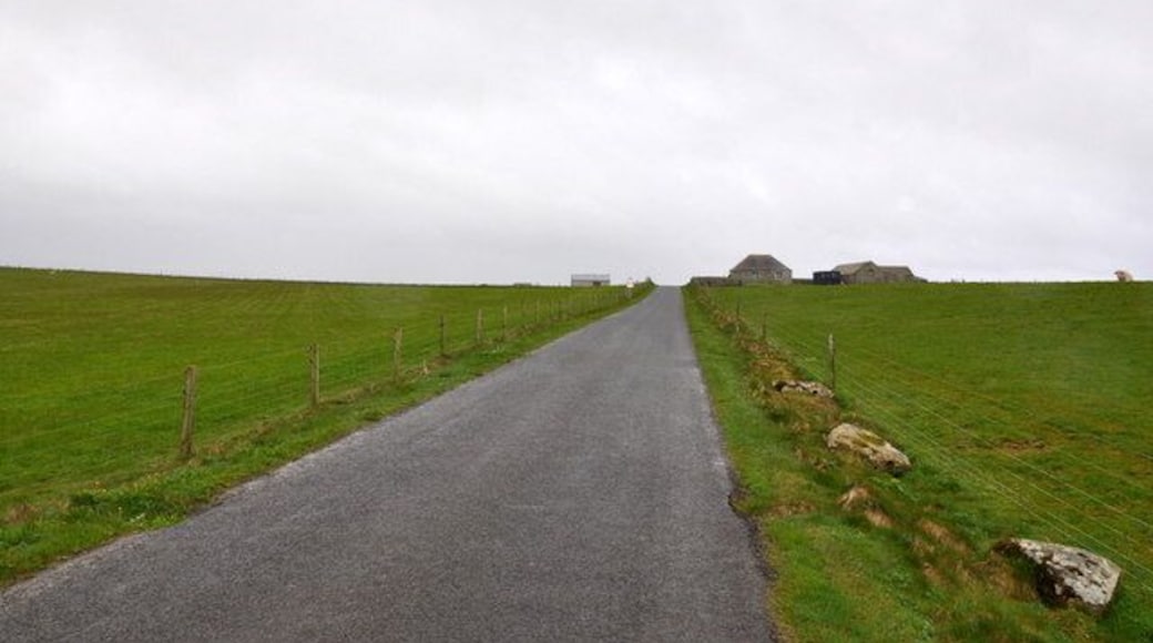 The B9056 to the South