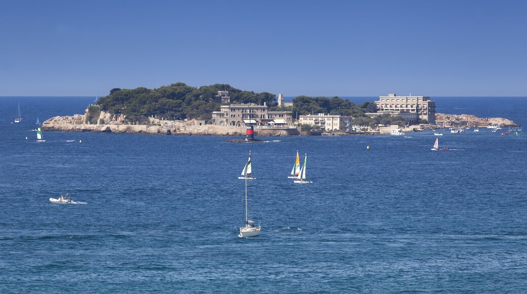 Ile de Bendor, Bendor Island, in front of Bandol, Alpes-Maritimes, Cote d'Azur, South of France, France, Europe
