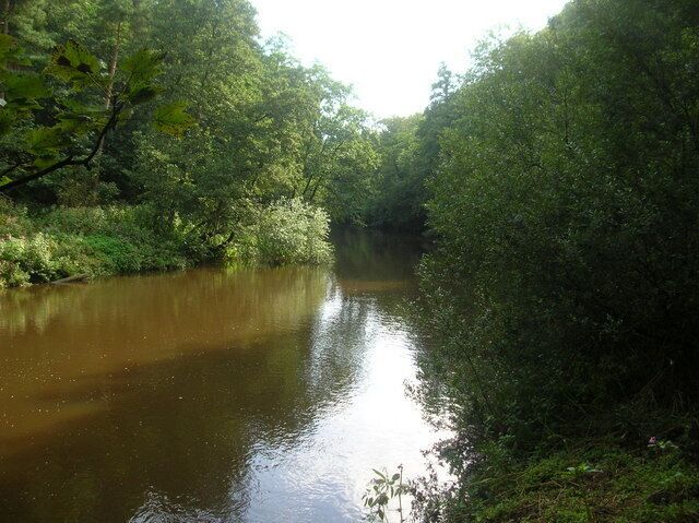 The Nidd. The River Nidd flowing to the north of Harrogate.
