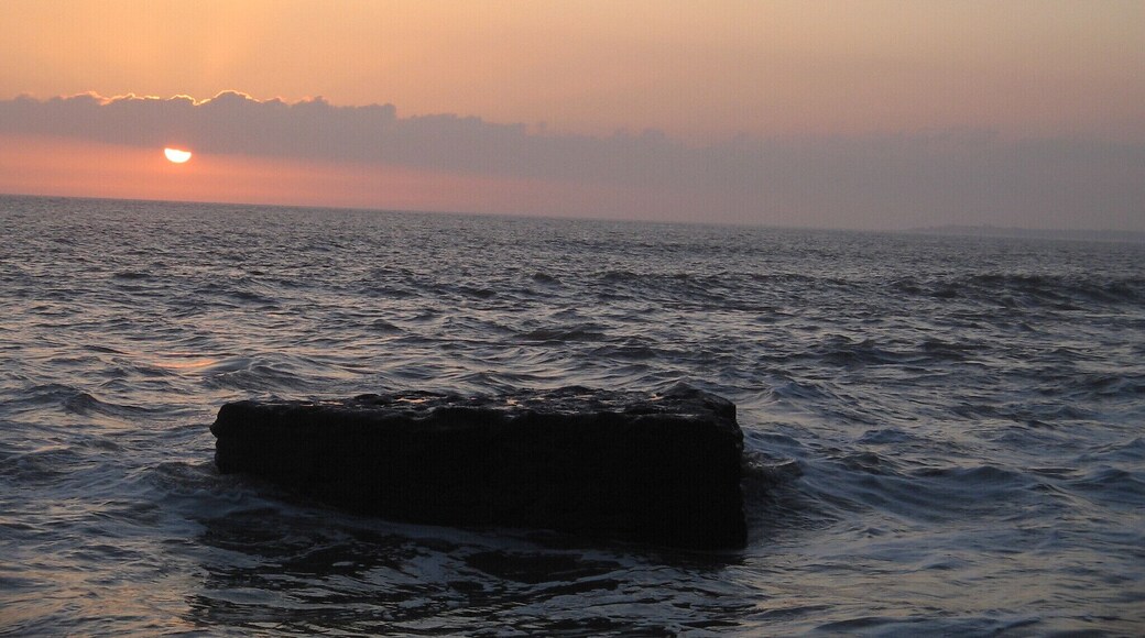 The best place in the world Southerndow beach