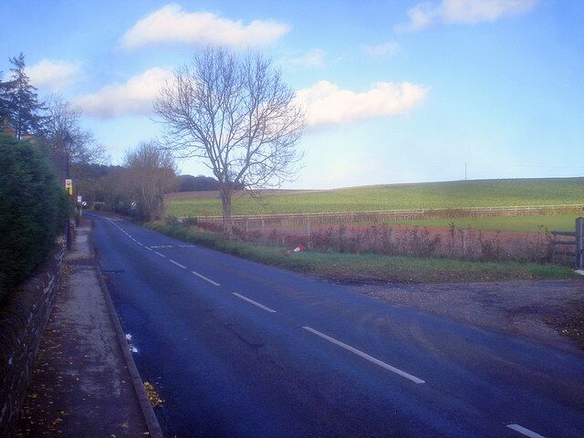 Blidworth Waye Looking northwards along the B683 north of papplewick.