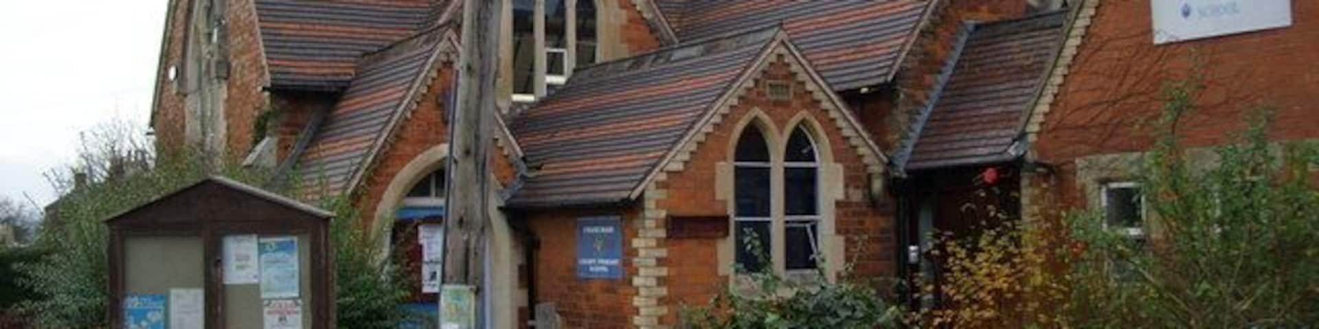 Churcham Primary School Excellent tiled roof.