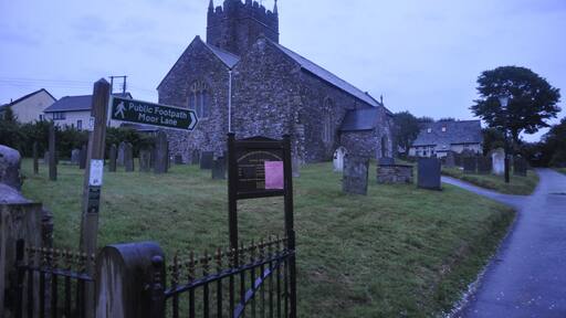 Yarnscombe : St Andrew's Church
