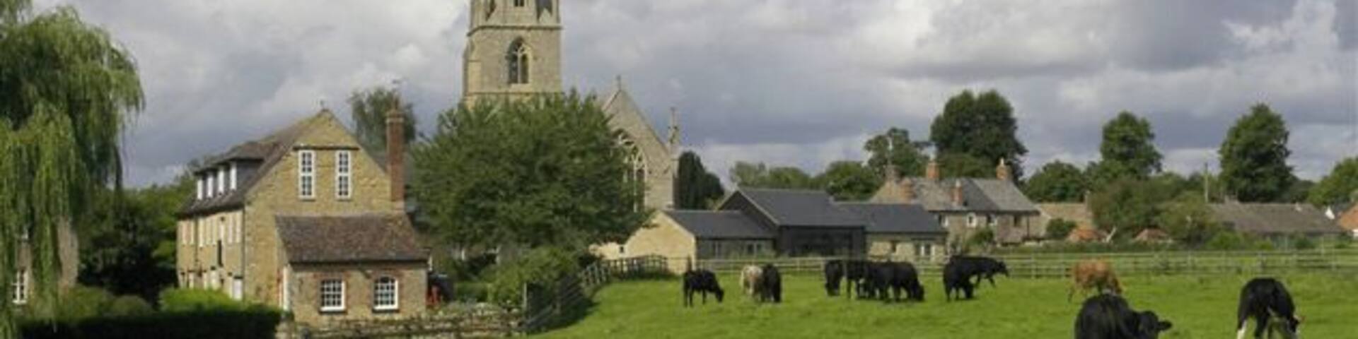 Olney, Buckinghamshire, with the tower and spire of SS Peter and Paul parish church