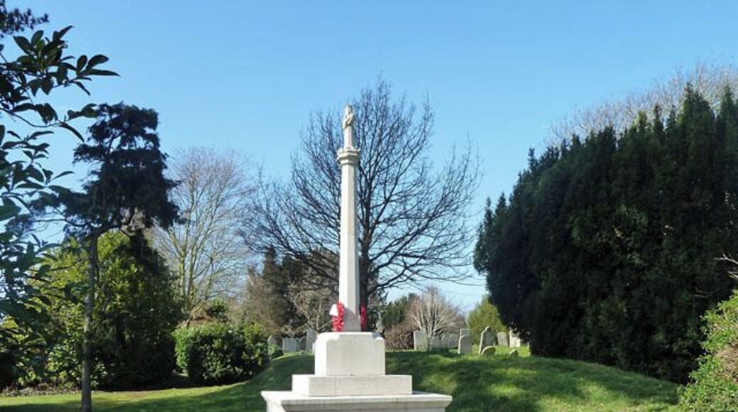 War memorial, Sutton at Hone