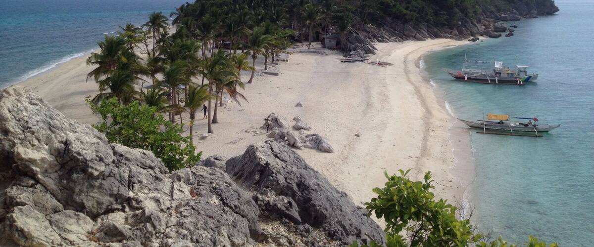 One of the many beautiful islands belonging to Isla de Gigantes in the Philippines.