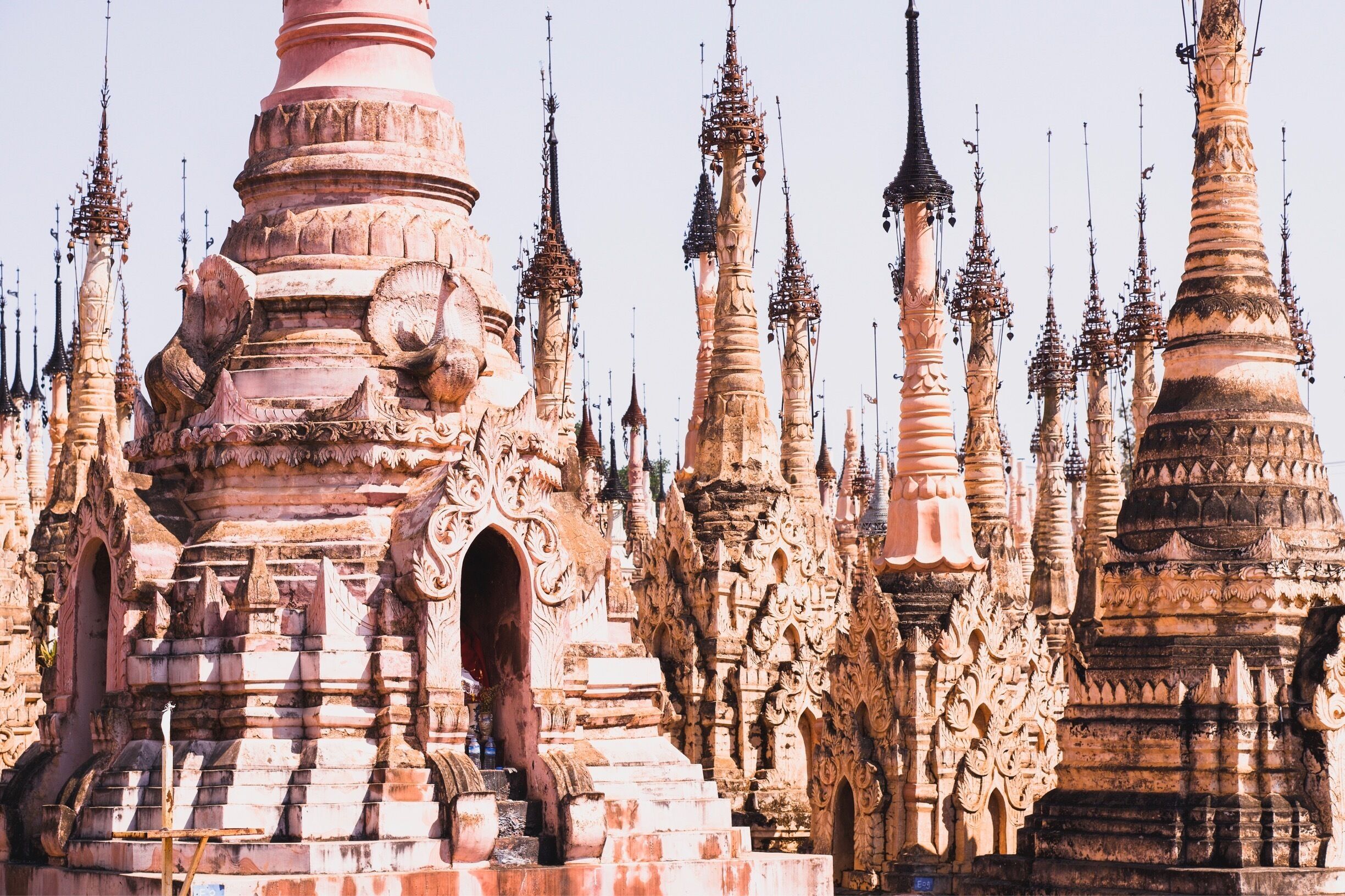 These series of Pagodas are found in Kakku. Kakku is in Myanmar, 3 hours away from Kalaw. It is quite hard to get there, but it’s very beautiful, unexplored and untouched. #details #architecture #lifeatexpedia