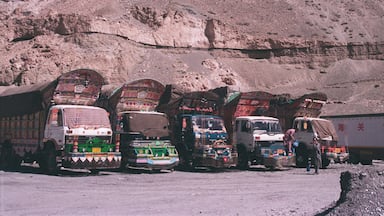 When you travel on the Karakoram Highway linking Pakistan and China, you pass Sost. A must stop and final destination of many pakistani transport trucks, which can't pass to the neighboring country. It surprises the decoration of the vehicles, painted and full of adornments.