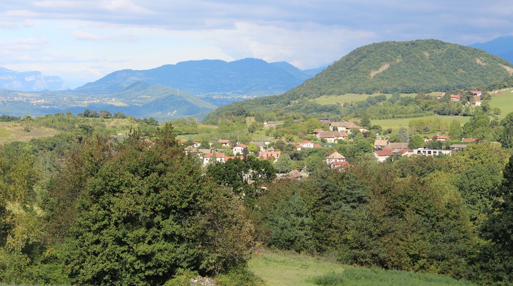 Вид на Ле Крозе (Le Crozet)