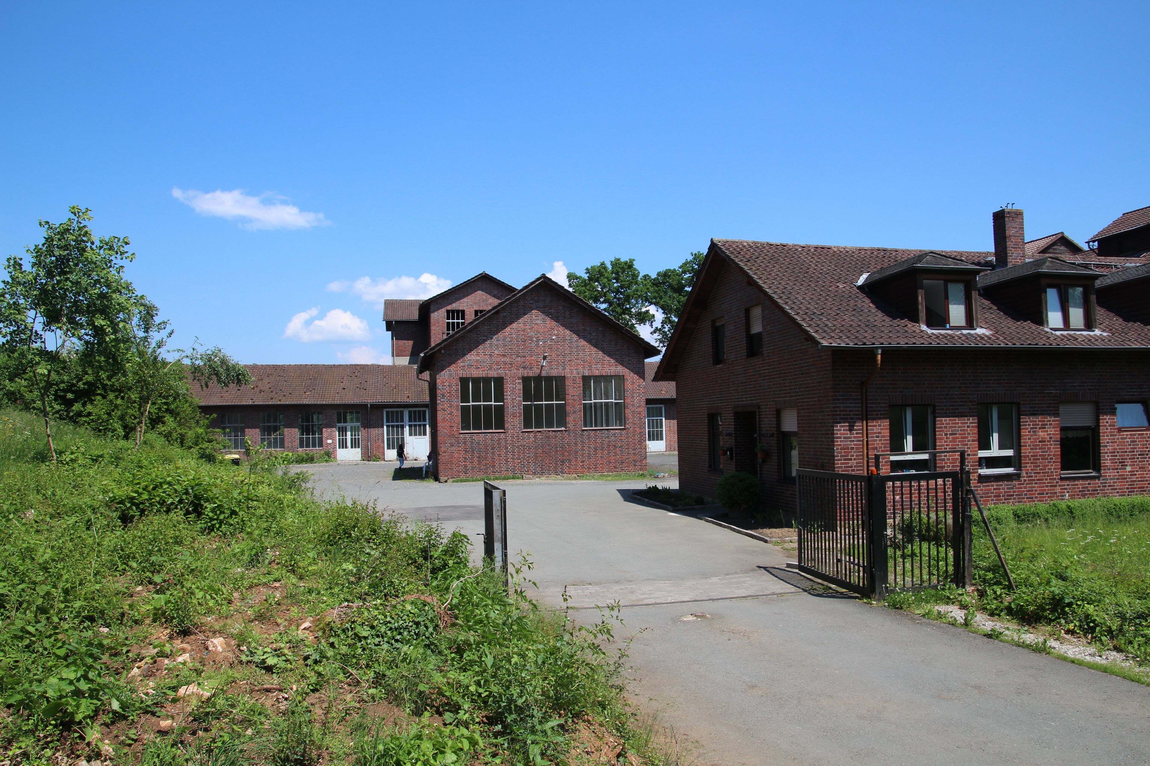This is a picture of the hessian Kulturdenkmal (cultural monument) with the ID