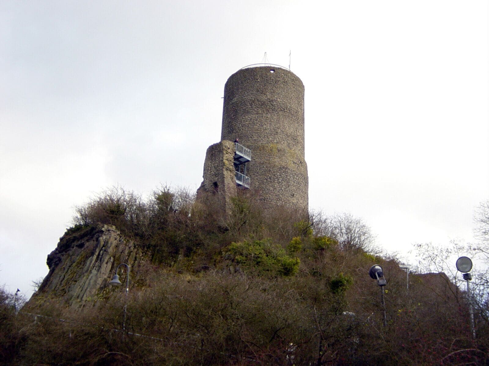 Burg Vetzberg bei Gießen. Bergfried