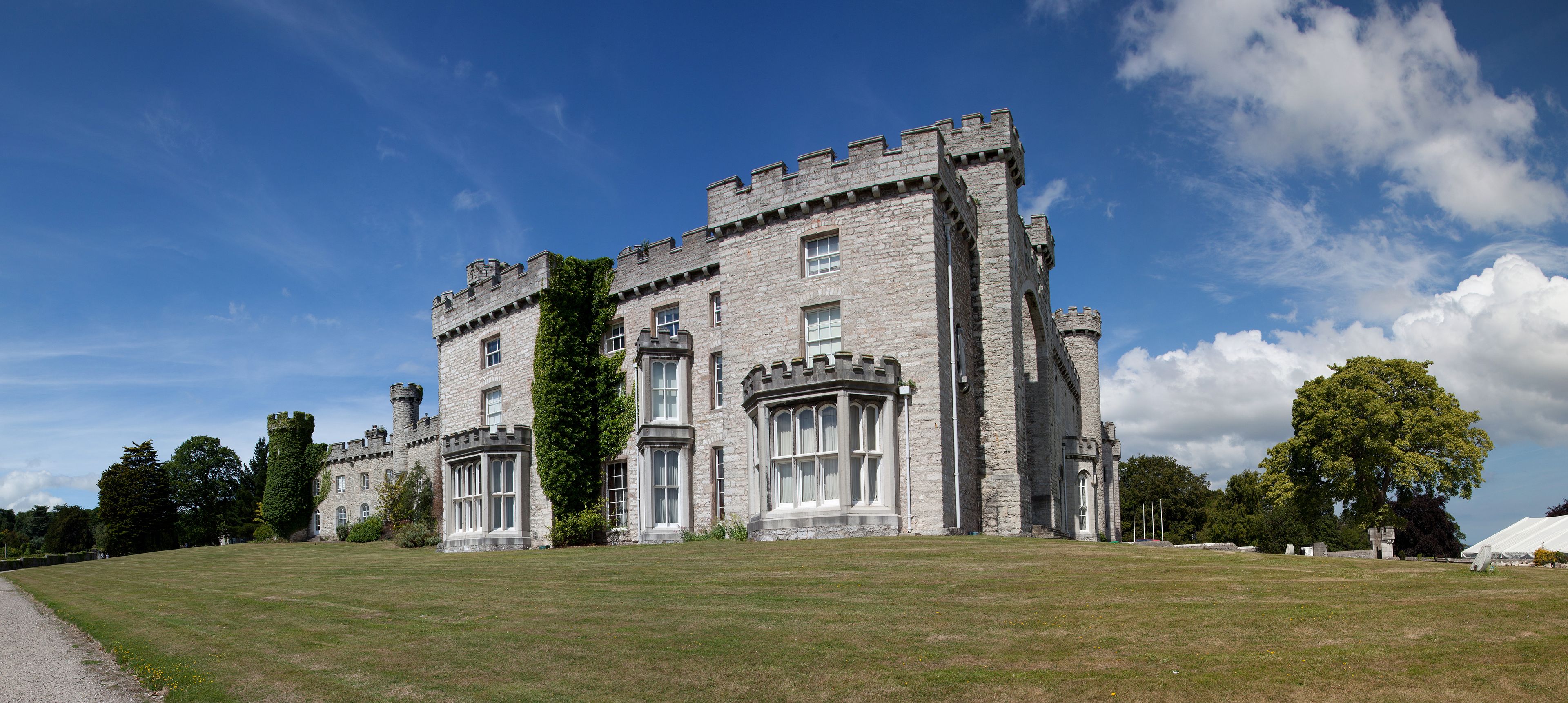 Bodelwyddan Castle