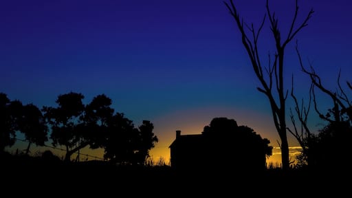 The end of a beautiful sunset behind a run down old cottage in Russells Rd Cororooke, NNW of Colac, Victoria. Was on my list of 'must photograph that one day' list.