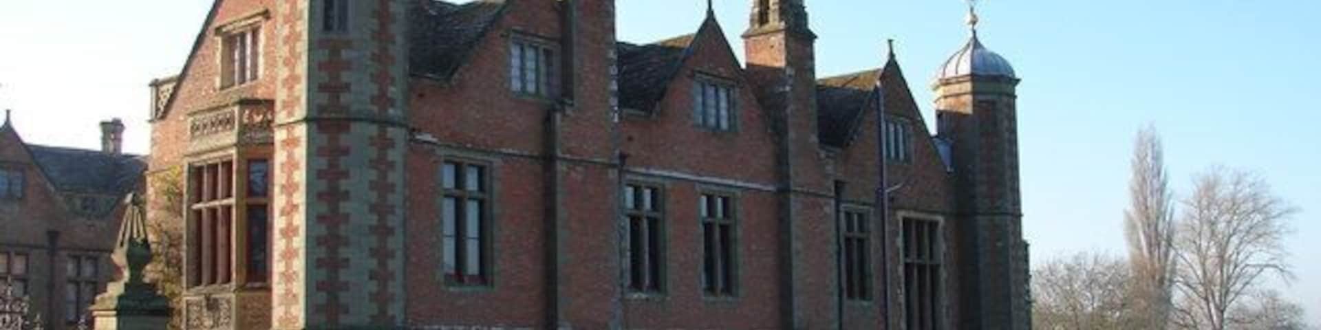 North Elevation of Charlecote Park House Demonstrating how cold the north side of a house can be! http://www.nationaltrust.org.uk/main/w-charlecotepark