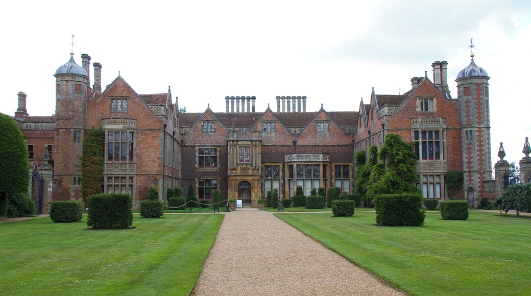 Built in 1558 and extended during the 19th Century