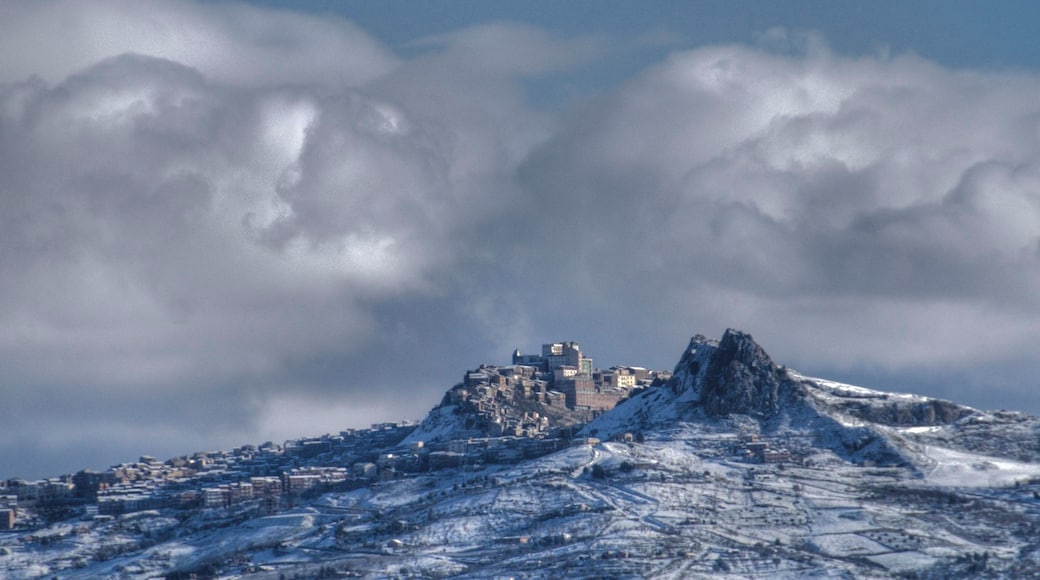 Troina all'orizzonte