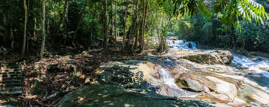 Lata Kniang Warweval, Tapah Perak