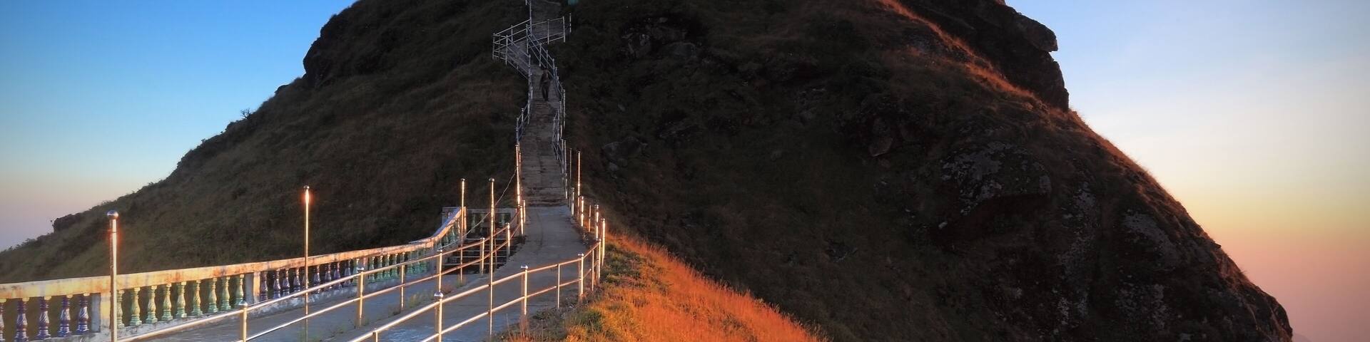 Mulayit Taung or Myleh Yit
It is part of the Dawna Hills mountain range of the Burmese people in Karen State. Myawaddy Province Myanmar