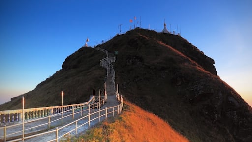 Mulayit Taung or Myleh Yit
It is part of the Dawna Hills mountain range of the Burmese people in Karen State. Myawaddy Province Myanmar