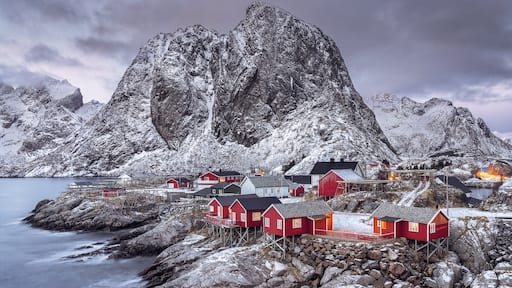 The most hashtag photo spot in Lofoten island, kinda see why...😀