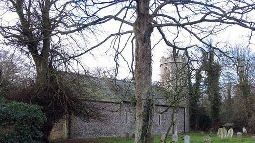 St Peter, Clippesby, Norfolk Fairly isolated round towered church set in farmlands