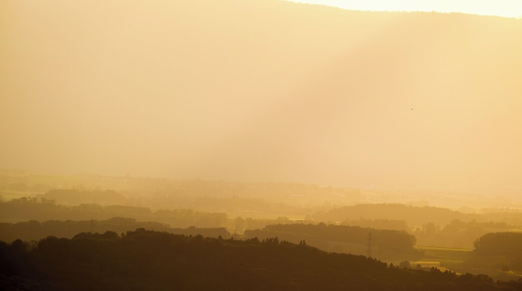 Wonderful #golden hour views over Lake Geneva and the Jura mountains from this small town just west of Lausanne