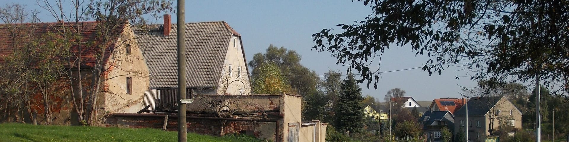 Street in Hasslau (Rosswein, Mittelsachsen district, Saxony)