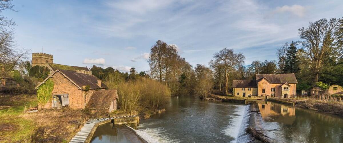 Photograph of a weir in the River Teme, Bromfield, Shropshire, England
