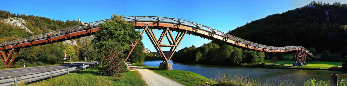 Tatzlwurm Holzbrücke in Essing