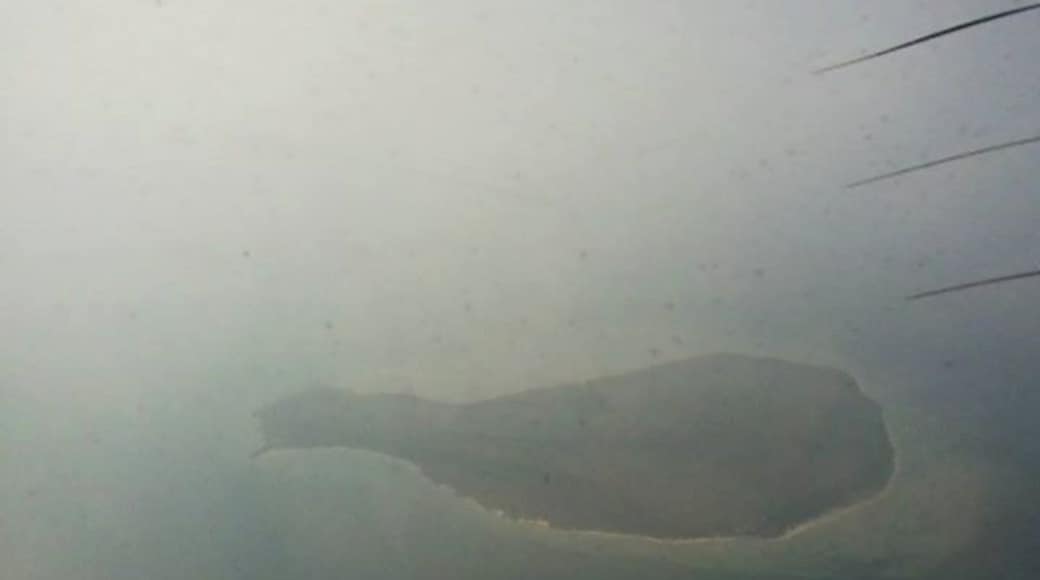 Fell asleep during the flight and woke up to this beuty on the first day of 2015.
The beautiful Palaitivu island is located on the north west of Sri Lanka.
https://www.google.lk/maps/dir//Palaitivu/@9.4770581,79.9375793,20108m/data=!3m2!1e3!4b1!4m9!4m8!1m0!1m5!1m1!1s0x3afe5ea723ef84eb:0xd104976eef617350!2m2!1d80.0115701!2d9.4770659!3e3?hl=en