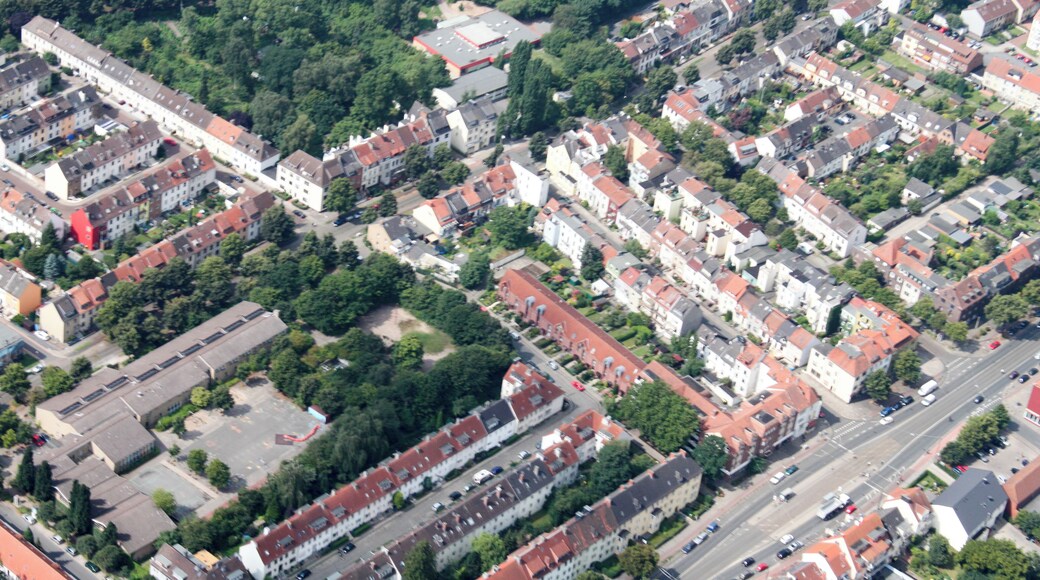 Lufbilder Bremen: Häfen, JVA Oslebshausen, Ohlendorf, Lindenhof, Überseestadt, Becks, Kellogs, St. Stephanis Kirche, Hauptbahnhof, Weser (identische Bildbeschreibung für File:2012-08-08-fotoflug-bremen zweiter flug 1142.JPG bis File:2012-08-08-fotoflug-bremen zweiter flug 1244.JPG; alle mit GPS-Koordinaten