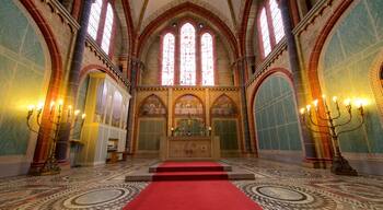 Bremen Cathedral which includes a church or cathedral, interior views and heritage elements