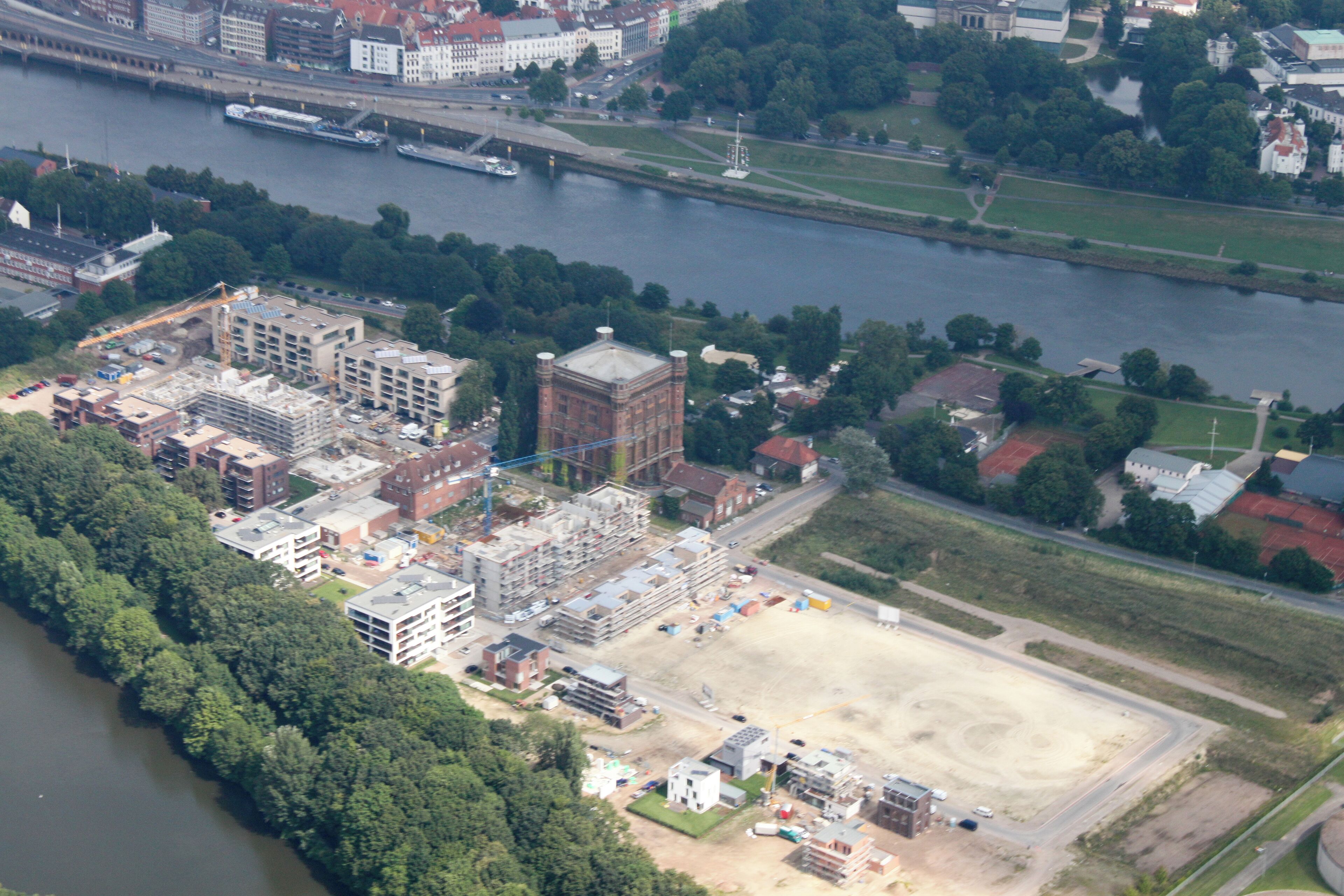 Lufbilder Bremen: Buntentor, Neustadt Gartenvorstadt, Ale Neustadt, Altstadt, Ostertor, Bürgerweise, Fesenfeld, Steintor (identische Bildbeschreibung für File:2012-08-08-fotoflug-bremen zweiter flug 0509.JPG bis File:2012-08-08-fotoflug-bremen zweiter flug 0617.JPG; alle mit GPS-Koordinaten