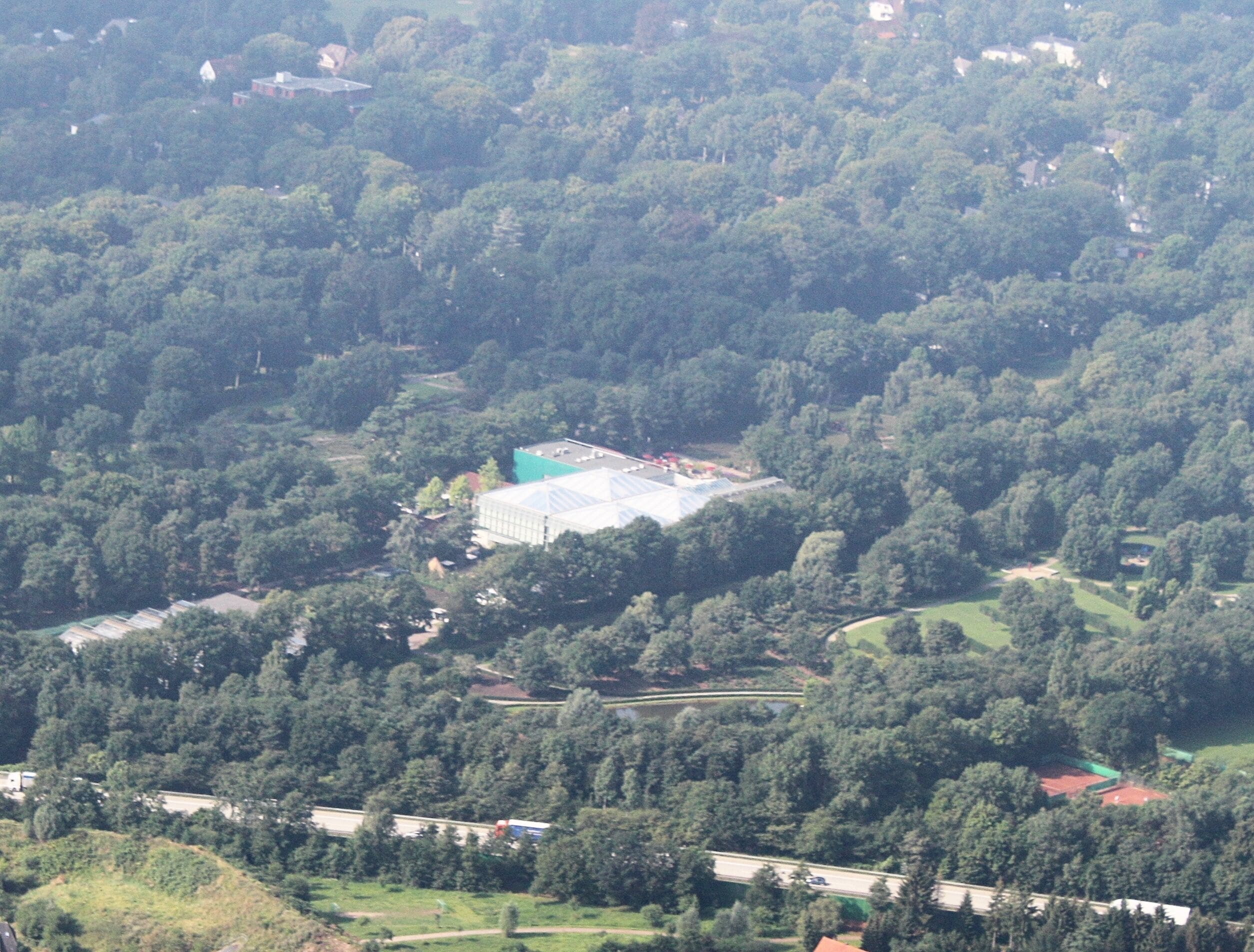 Luftaufnahme Bremen; botanika; Flughöhe 500 m