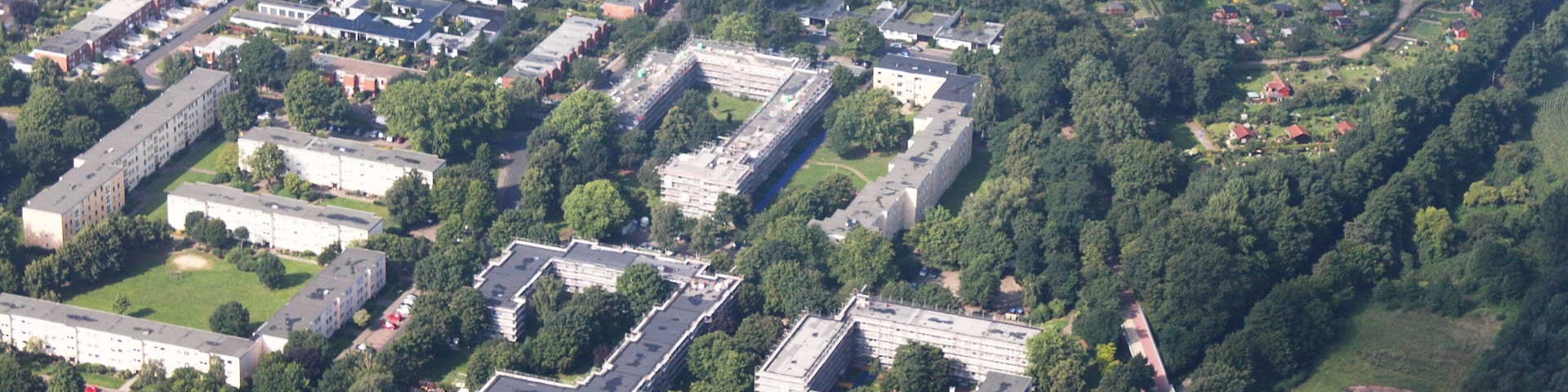 Luftaufnahme Bremen; Bremen-Vahr; Straßenbahnhof; Flughöhe 500 m