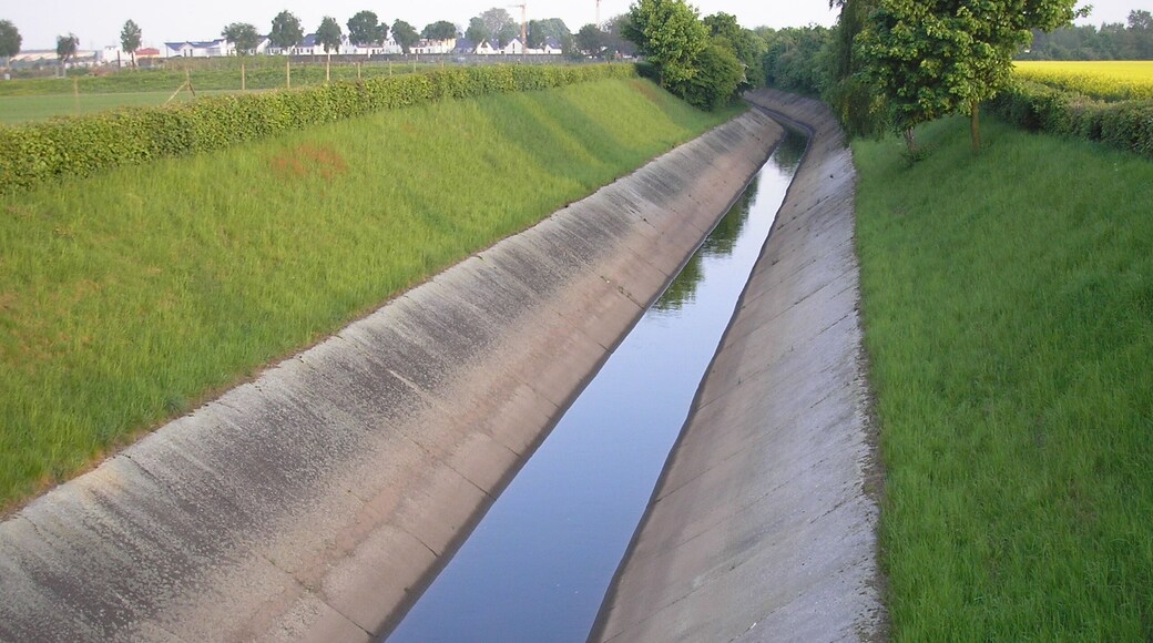 Kölner Randkanal zwischen Köln-Lövenich und Köln-Widdersdorf