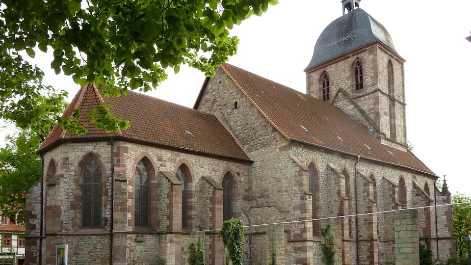 Ev.-luth. Kirche St. Albani, Göttingen. Ansicht von Nordosten