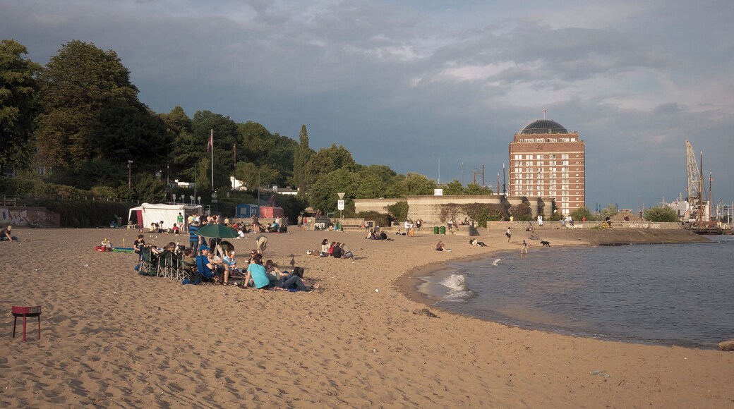 Elbstrand an der Ăvelgönne