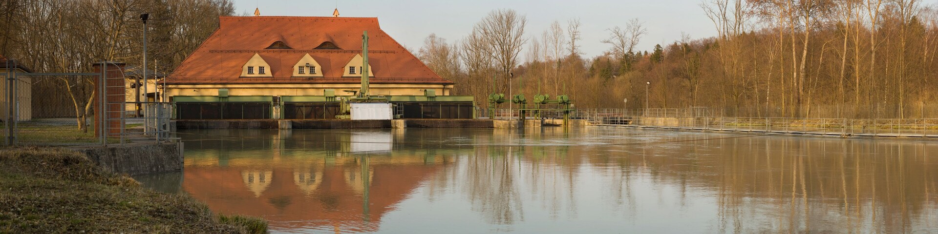 Feed of river power plant Isar 1, Isarkanal, Munich, Germany