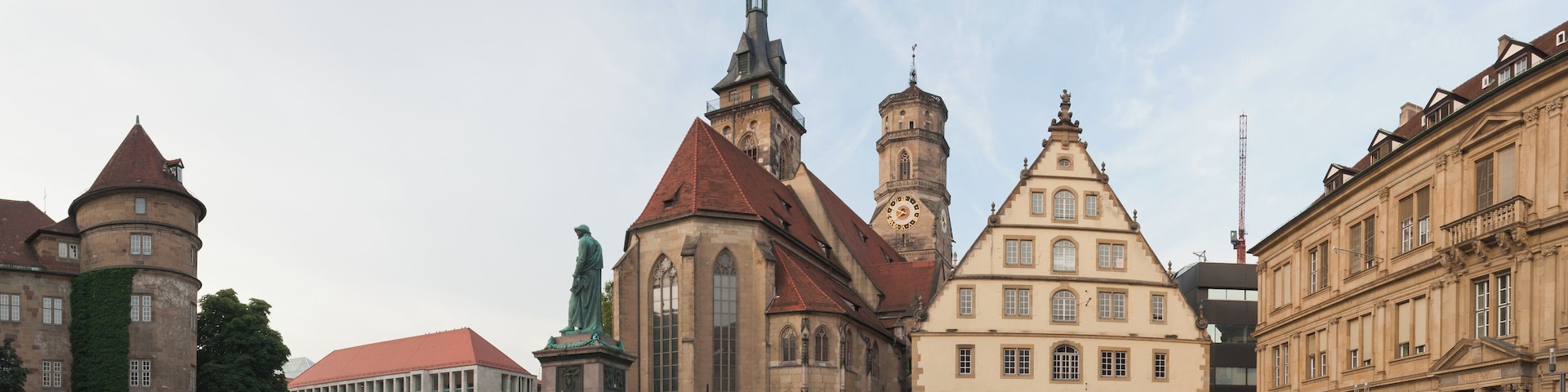 Schillerplatz (Schiller square) and the Protestant Stiftskirche in Stuttgart.
