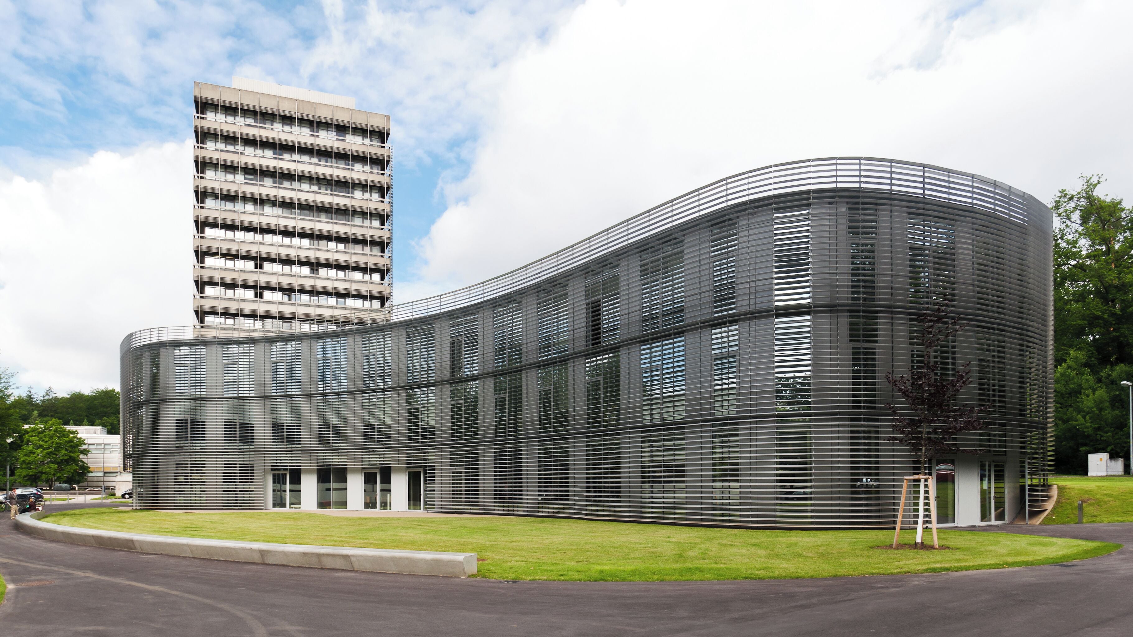 The new "Raumfahrtzentrum Baden-Württemberg" (RZBW, German for "astronautics centre Baden-Württemberg"), Pfaffenwaldring 29, on the campus of the University of Stuttgart, Germany.