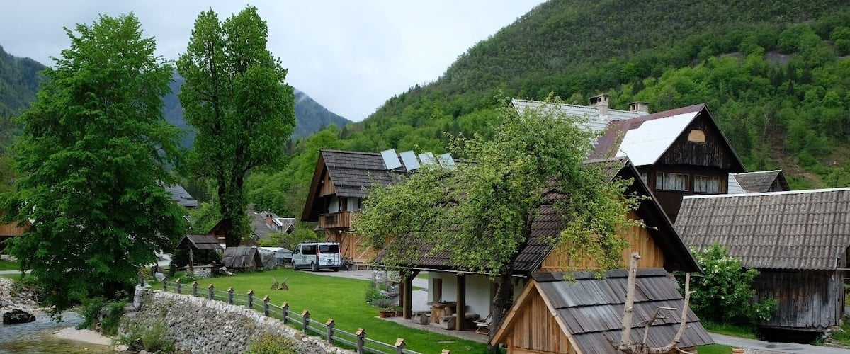 In this village close to Lake Bohinj you can experience real Slovenian country life. Here you will find a crystal clear river, meadows with cows and beautiful wooden houses. A true gem. #starafuzina #europe #slovenia