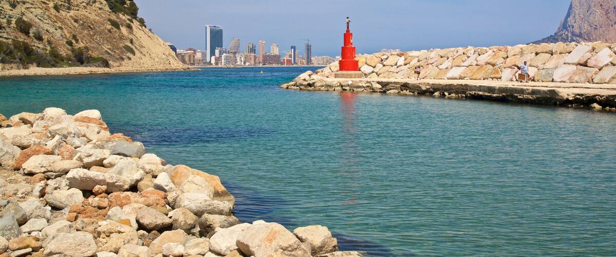 Puerto Blanco Beach which includes general coastal views