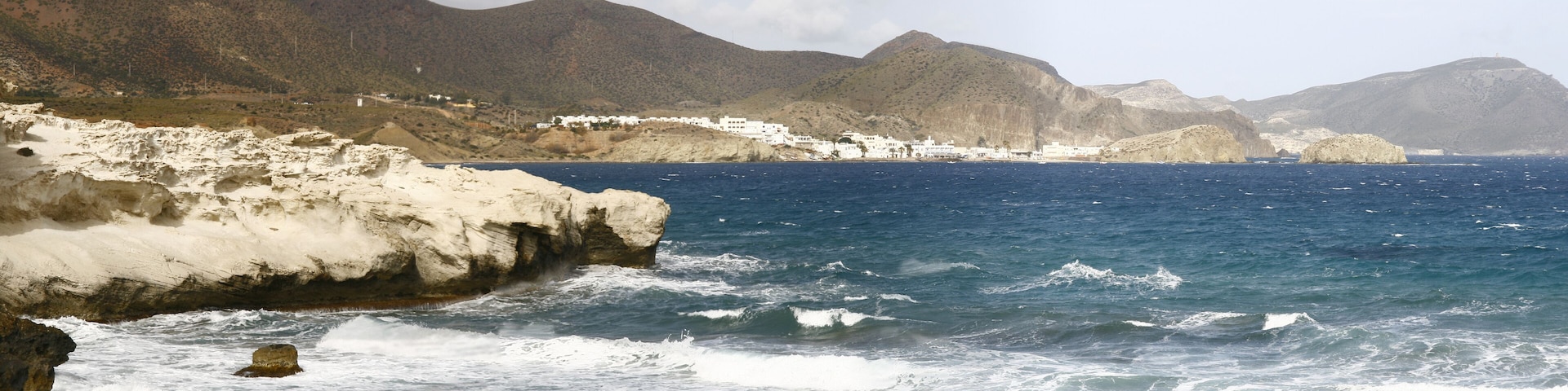La crique de Los Esculos dans la région de l'Andalousie, dans le Parc Naturel de Cabo de Gata-Nija