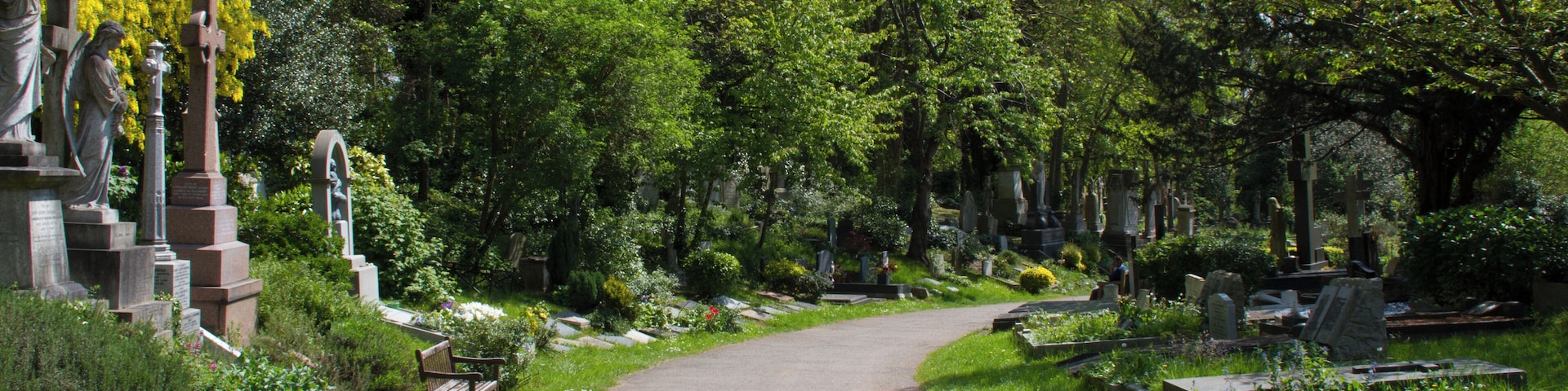 Highgate Cemetry 1