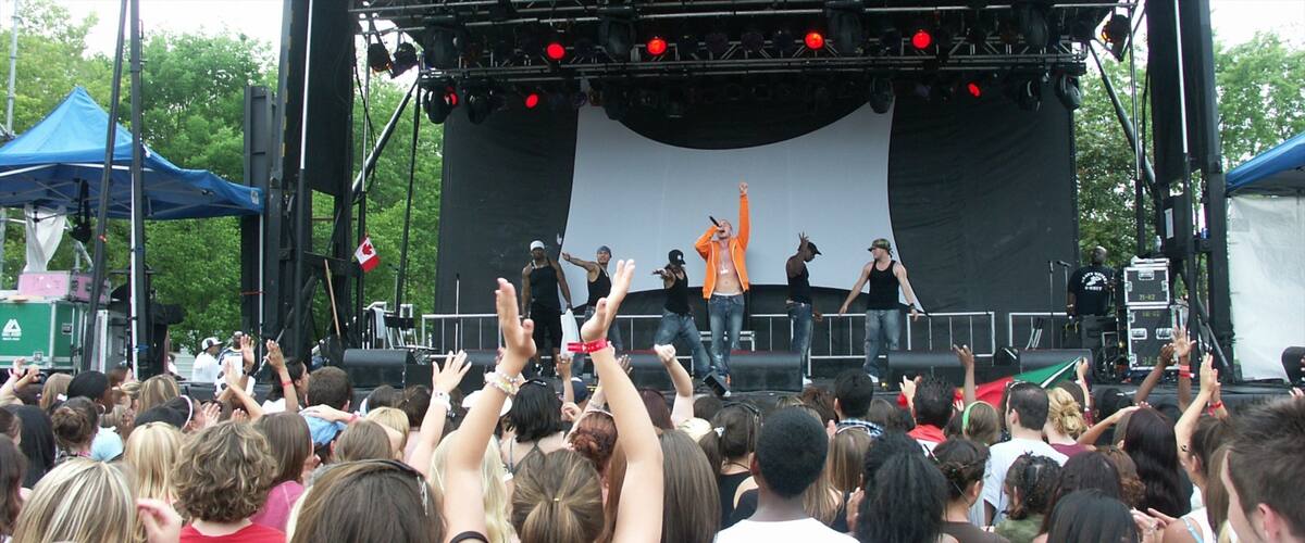 Toronto featuring music, a festival and performance art