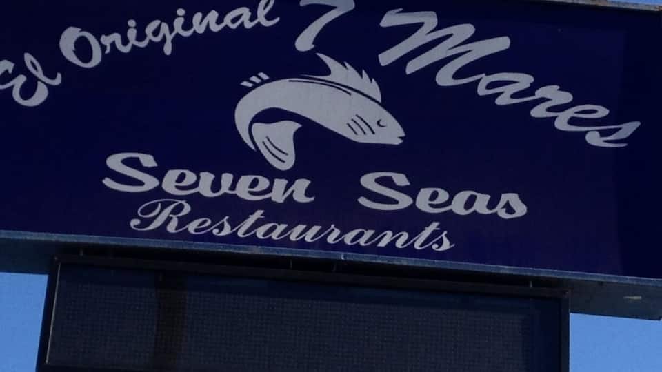 I love the roadside stands in LA for tacos! Enjoyed this one with some October sunshine.