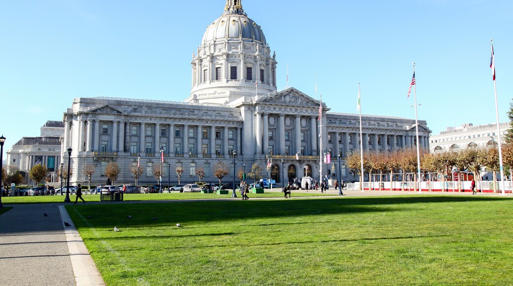California,USA-December 13,2018 :San Francisco city hall is big and famous in California,USA.