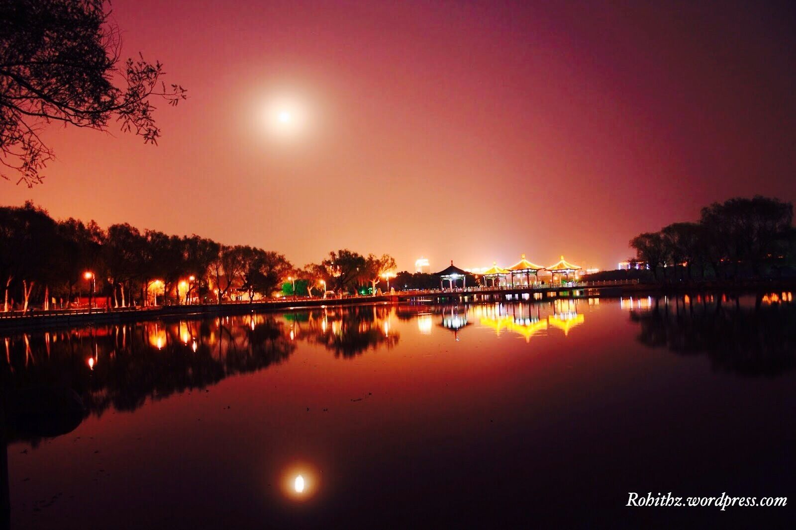 Once upon a time in Changchun, clicked without a tripod.. #waterlust