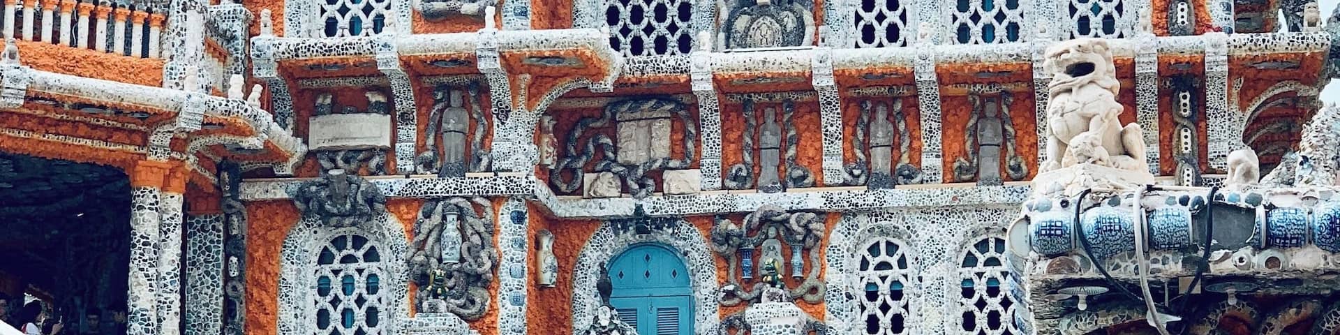 This is called “ china house museum ,” it is in Tianjin, China. The 200 years old house has covered and decorated by several hundreds of millions of old porcelain pieces